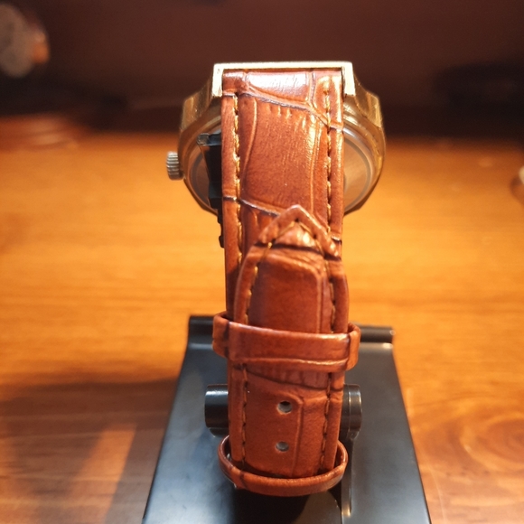 Vintage Gruen 25 jewel Autowind Watch - Picture 3 of 5